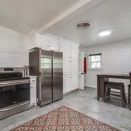 Lubbock Rental Home Near Texas Tech University!